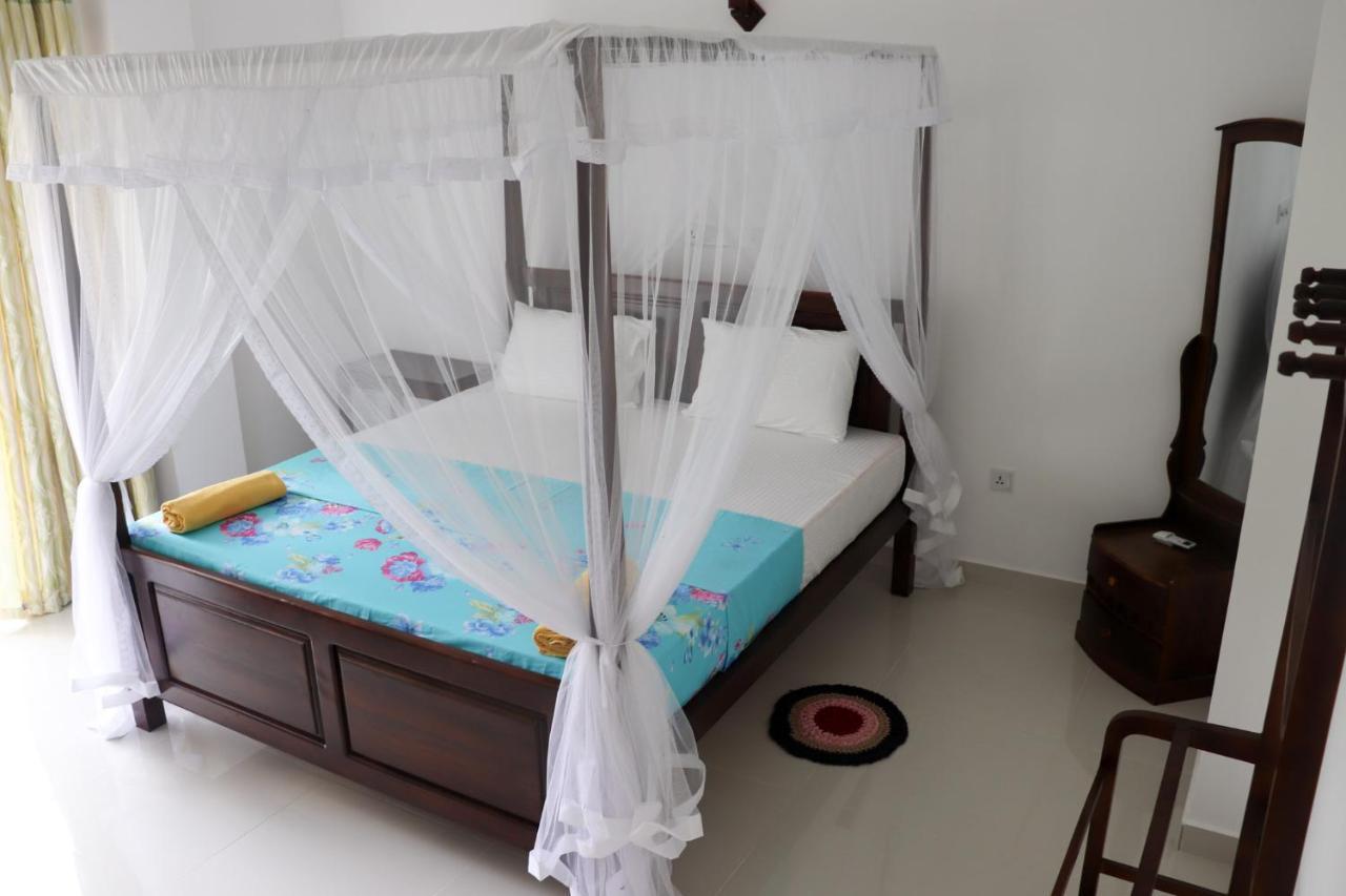 Sakura Calm Rest Bed & Breakfast Mirissa Exterior photo